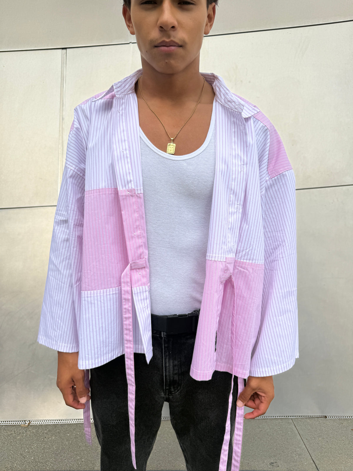 Striped button up tie shirt. PINK