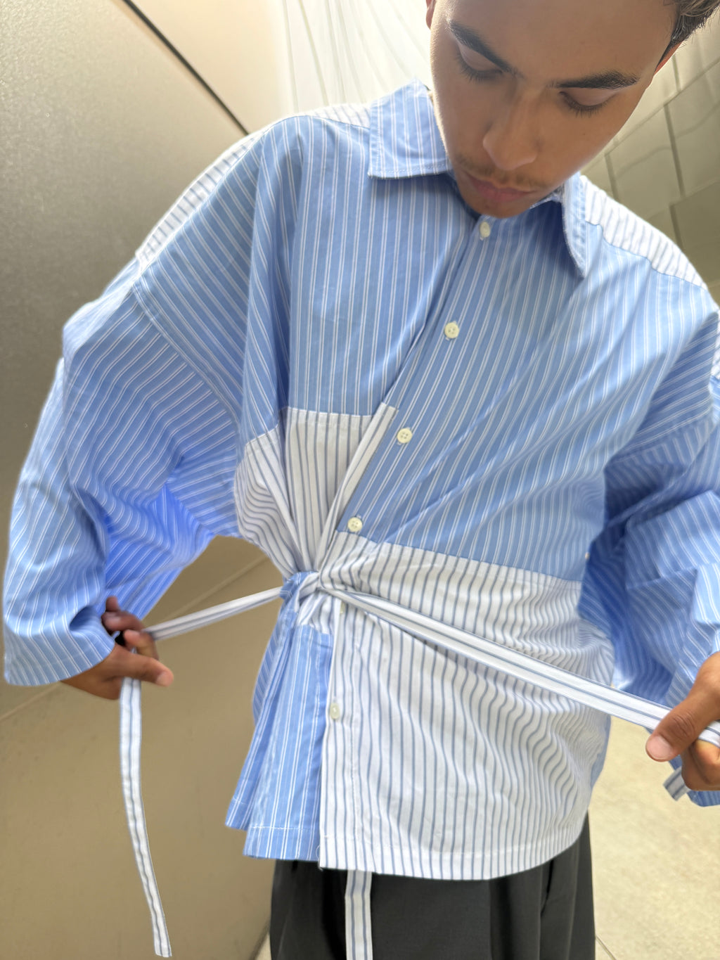 Striped button up tie shirt. Blue